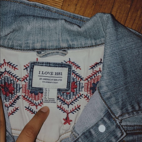 American Eagle jean jacket - Picture 2 of 3